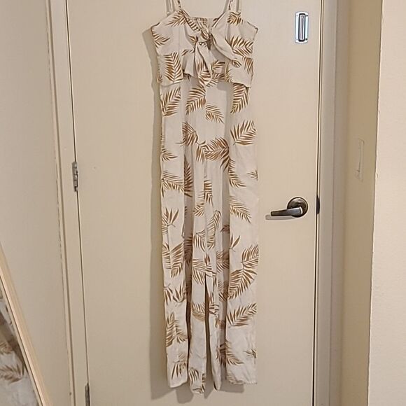 NWT Billabong Sincerely Jules Twist Flirt Jumpsuit Palm tropical resortwear sml - Picture 2 of 8